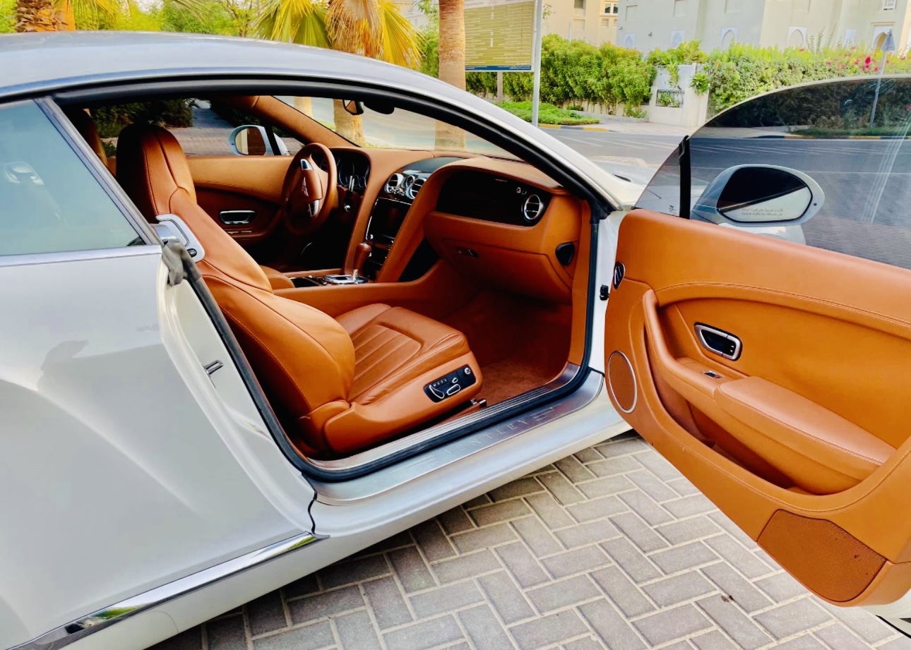 Rent Bentley Continental GT