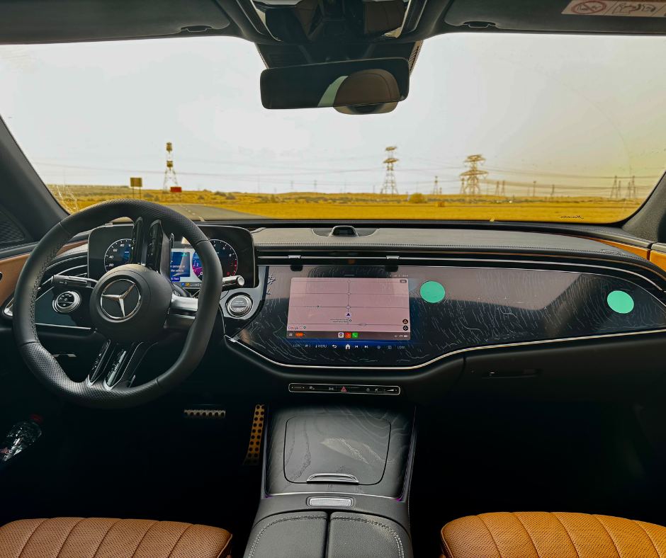 Mercedes E-Class Interior front