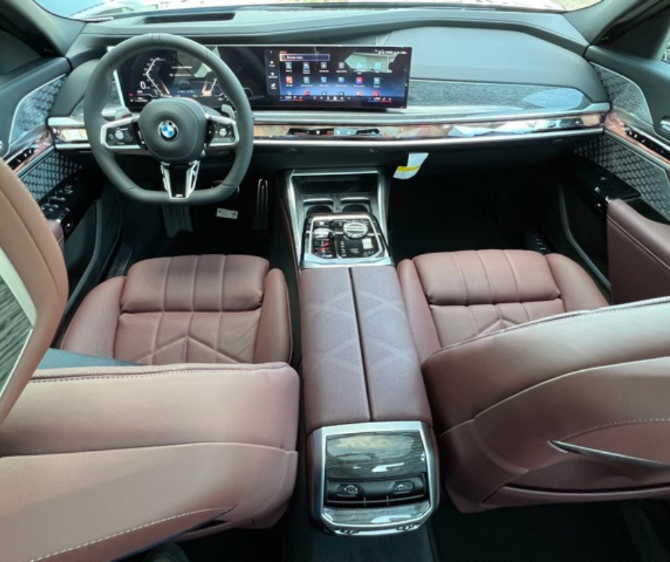Rent BMW 7 Series interior