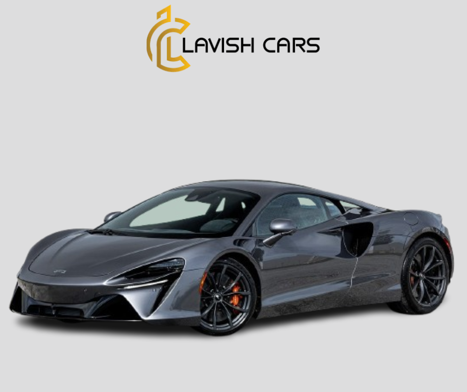 McLaren Artura in Dubai