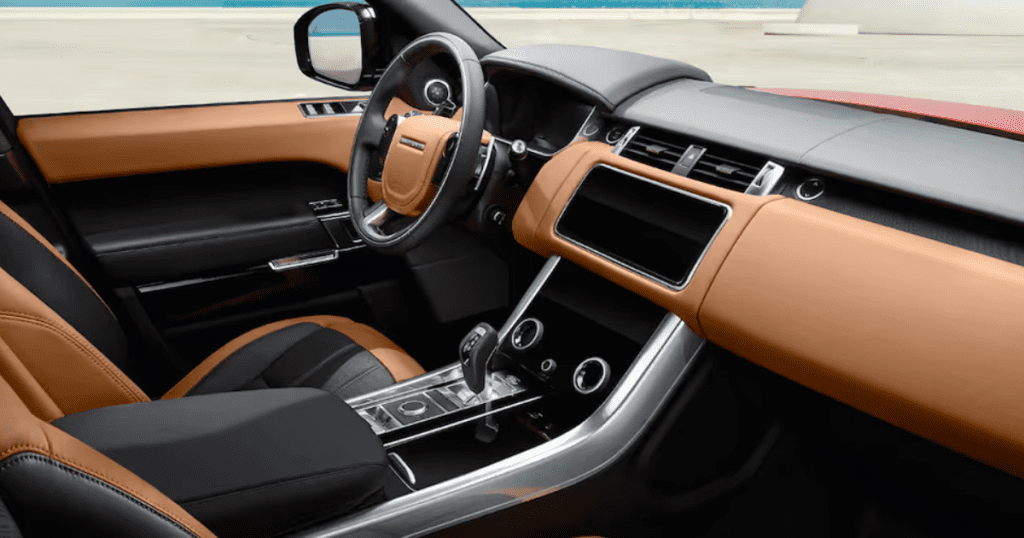 Range Rover Sports car